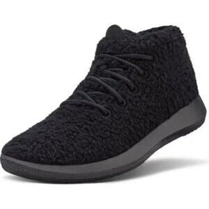 Allbirds Women's Black Wool Runner Up Double Fluff Sneaker. Sz 9